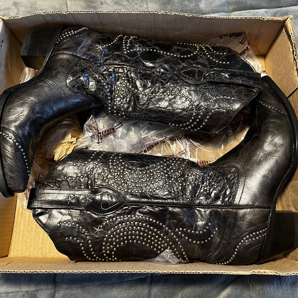 Corral Woman’s Boots R1031 8.5